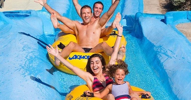 ¡Familia al Agua! guía para un día perfecto en el Parque Acuático