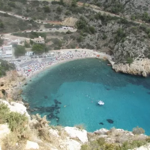 Descubre las calas de Xàbia en familia