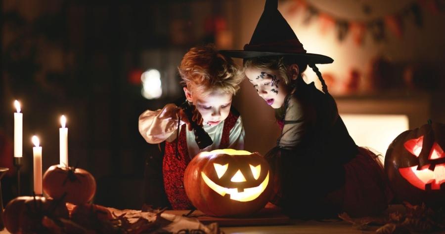 Dónde viajar este Halloween con niños: los mejores planes en familia