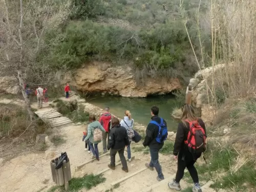 Disfruta de senderos siguiendo los rios con la familia