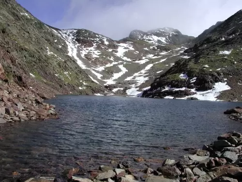 La cima mA?s alta de Andorra en familia