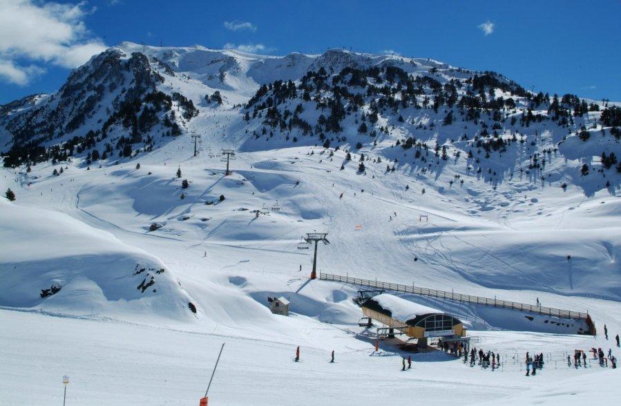 Baqueira en su 50 aniversario con las familias