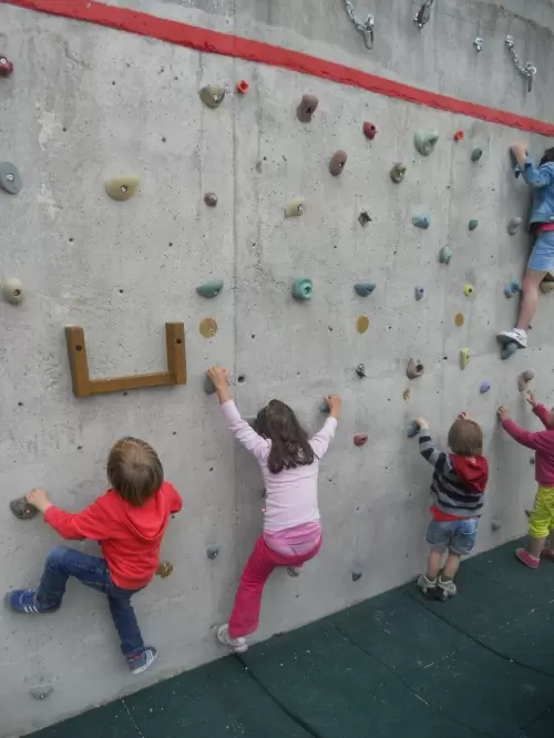 Los nuevos spiderman de la escalada