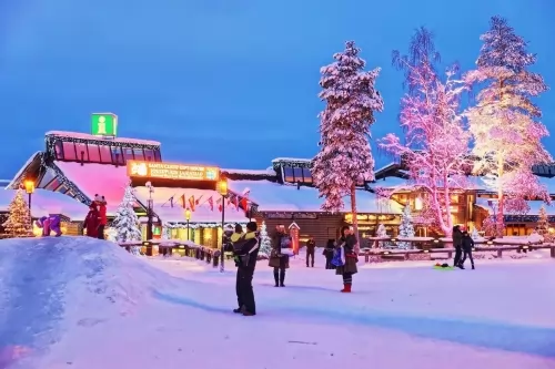 Viajes de invierno con niños: Conocer a Papá Noel en Laponia