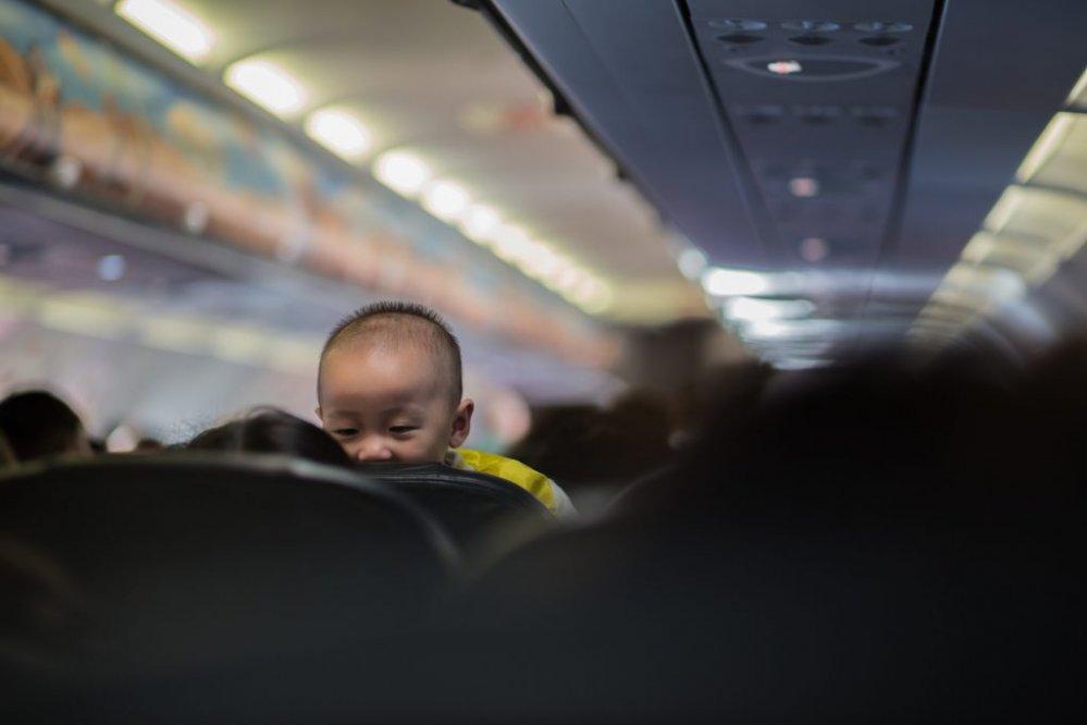Volar con ni&ntilde;os
