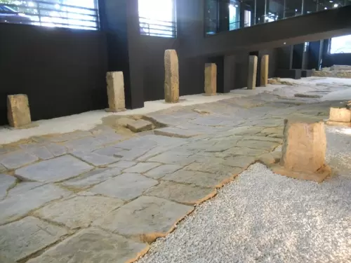 Sagunto ciudad mediterrA?nea familiar